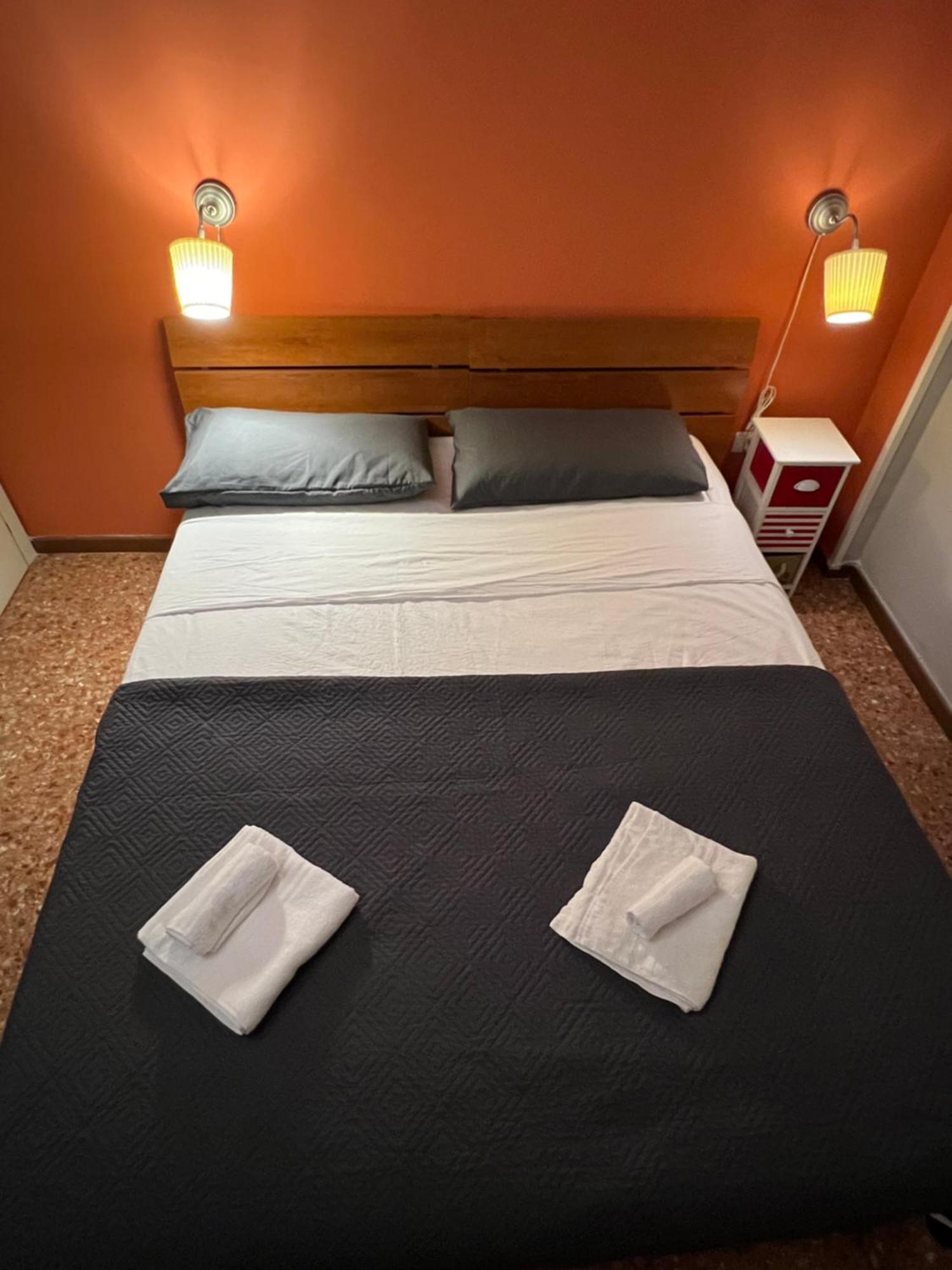 ורונה Amrani Rooms מראה חיצוני תמונה